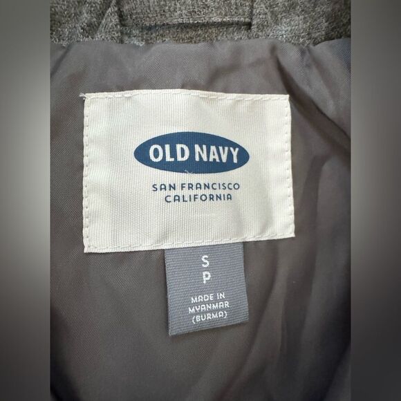 NWT Old Navy Lightweight Quilted Vest - Picture 3 of 6